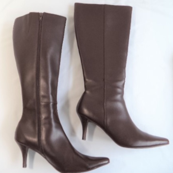 Chadwicks Tall Brown Leather Boots With Heels Sz 8 - Picture 7 of 8